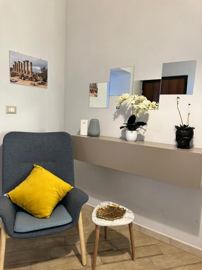 La Casa In Centro Apartment Agrigento Bagian luar foto